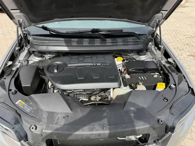 2020 Jeep Cherokee Limited 4WD NO CLAIMS/REMOTE START - Photo 8