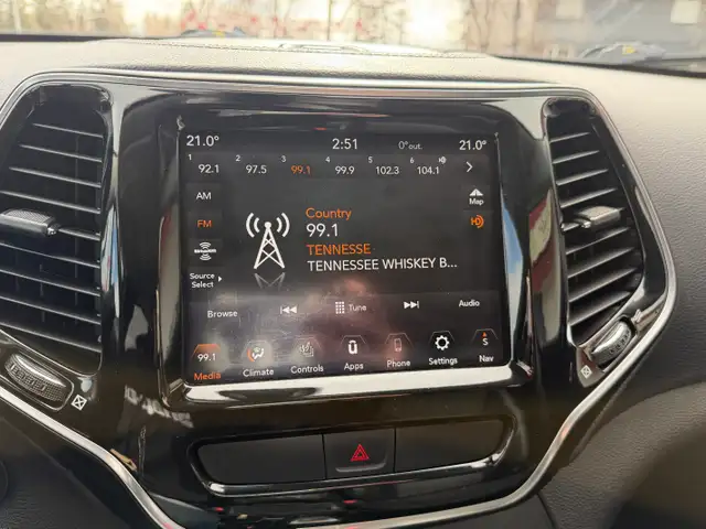 2020 Jeep Cherokee Limited 4WD NO CLAIMS/REMOTE START - Photo 19