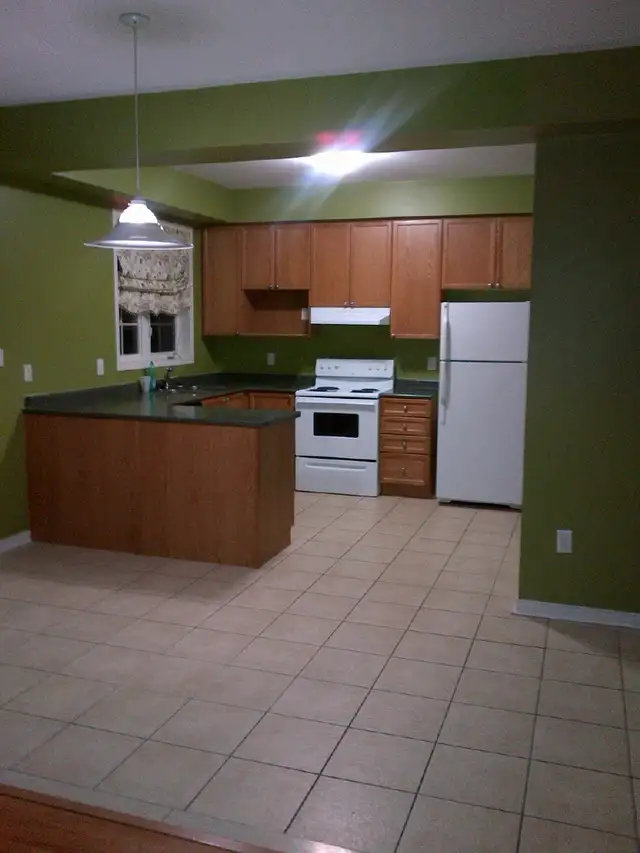 4-Bedroom Detached Upper Unit | North Oshawa - Photo 3