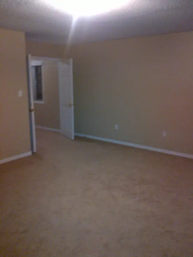 4-Bedroom Detached Upper Unit | North Oshawa - Photo 15