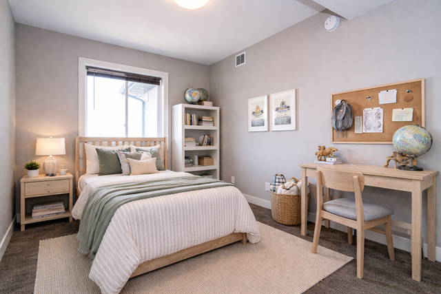 SPACIOUS 3 Bedroom Apartment In Steinbach! Move In Ready! - Photo 5