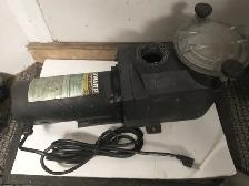 POMPE À PISCINE CREUSER 1.5 HP HAYWARD
