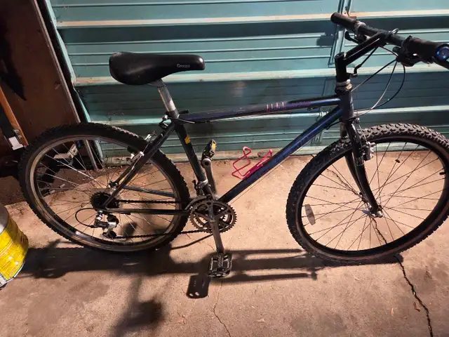 pre season mountain bike sale - Photo 9