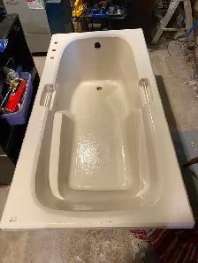 Six Foot Soaker Tub