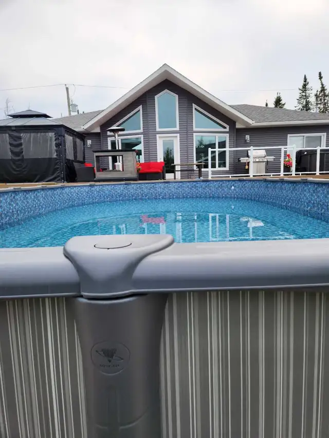 swimming pool installation - Photo 3