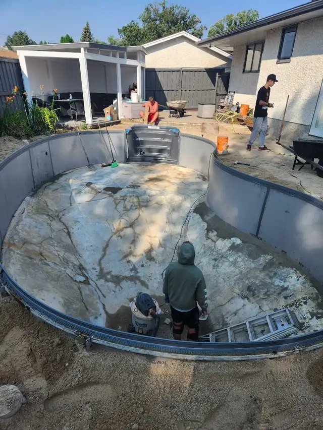 swimming pool installation - Photo 4