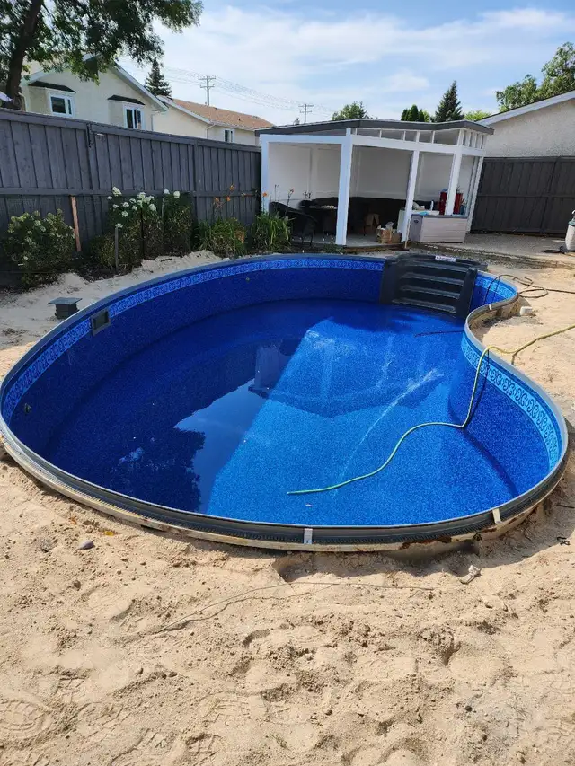 swimming pool installation - Photo 5