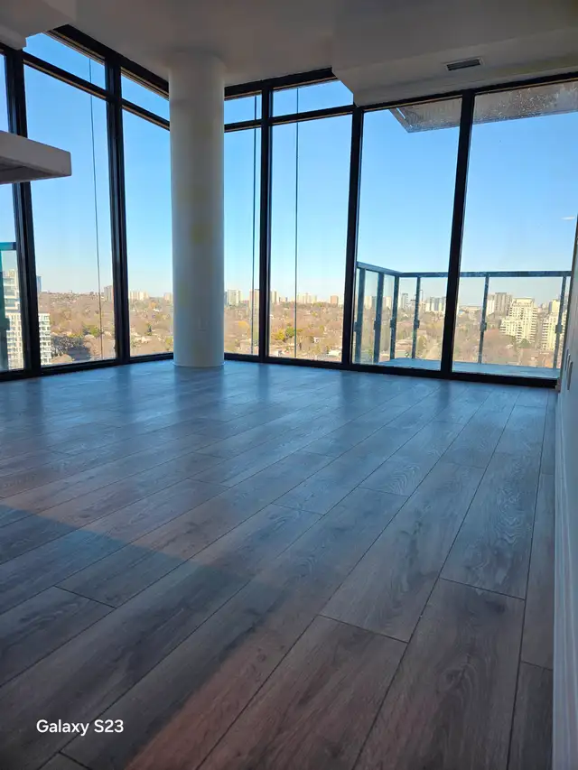 New 2 Bedroom   Den Corner Suite with Ravine Views in North York - Photo 2