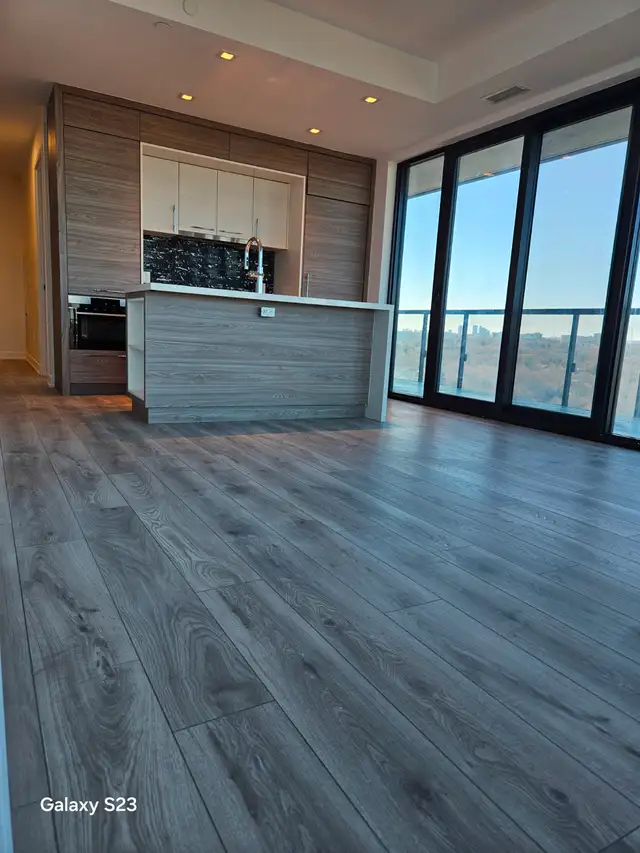 New 2 Bedroom   Den Corner Suite with Ravine Views in North York - Photo 4