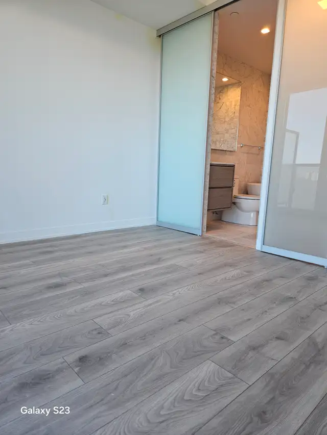 New 2 Bedroom   Den Corner Suite with Ravine Views in North York - Photo 13