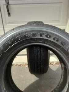 2 tires FIRESTONE 245/65/R17 all season. - Photo 2