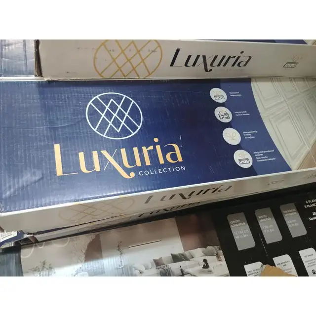 Assorted discontinued laminate flooring, various styles and colo - Photo 8