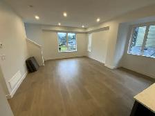 Exquisite 3 Bed   1 den Townhomes in Guildford for Rent! - Photo 3