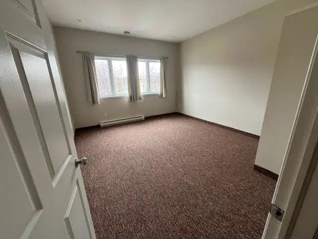 FOR RENT - LARGE 2 BEDROOM APARTMENT in Coldbrook - Photo 6