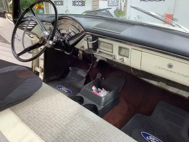1956 Mercury Monterey 2 Door Hardtop - Photo 10