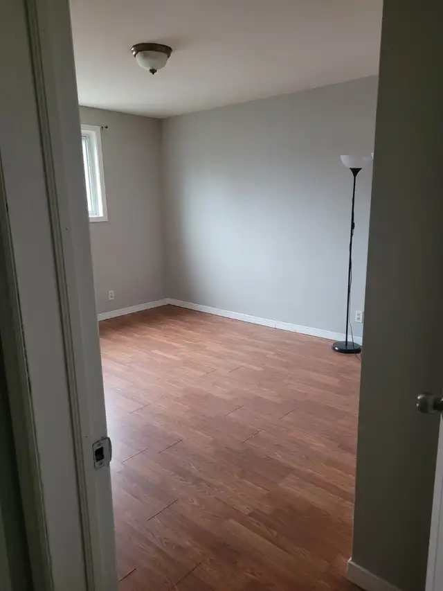 2 Bedroom Apartment For Rent!JUNE 1ST - Photo 4