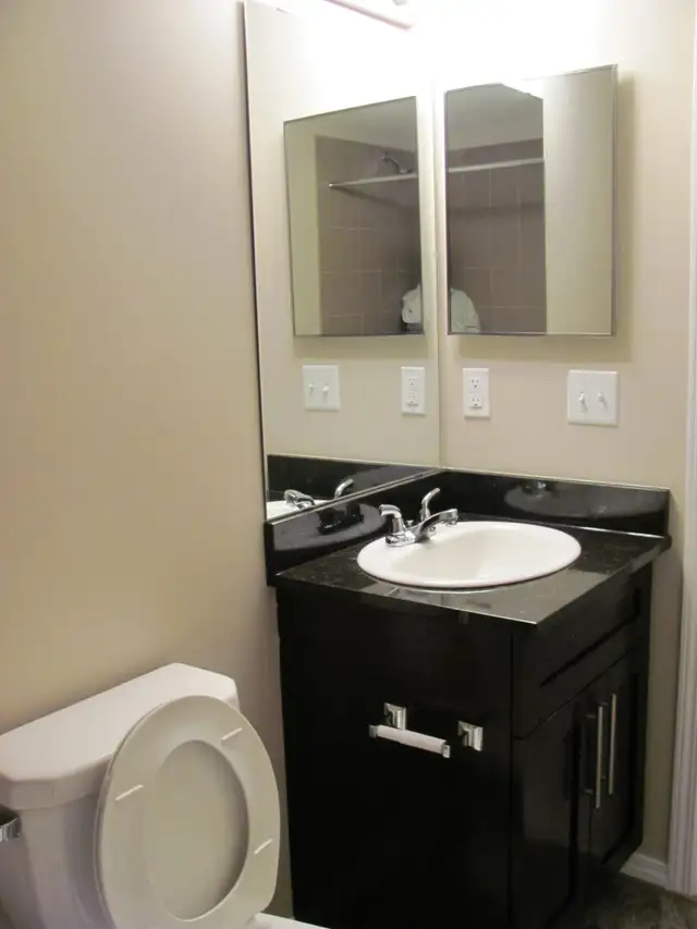 2-Bed 2-Bath Den Condo in Rutherford with Excellent Floor Plan - Photo 6