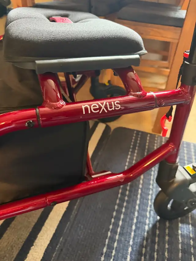 Walker. Nexus 3 mobility walker. - Photo 3