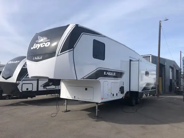 Jayco Eagle 34 ft Fifth Wheel. REDUCED PRICE !! - Photo 6