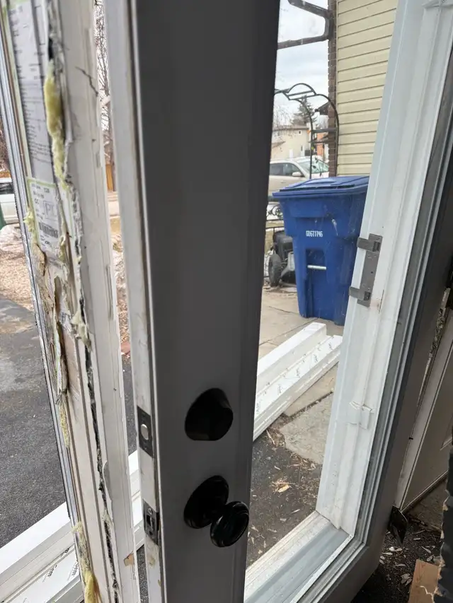 Exterior outswing door - Photo 3