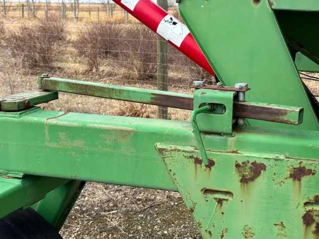 John Deere 665 Double Hopper Nurse Tank - Photo 3