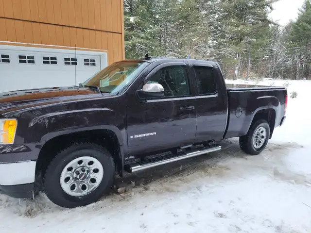2009 GMC Sierra SLE 4.8 V8