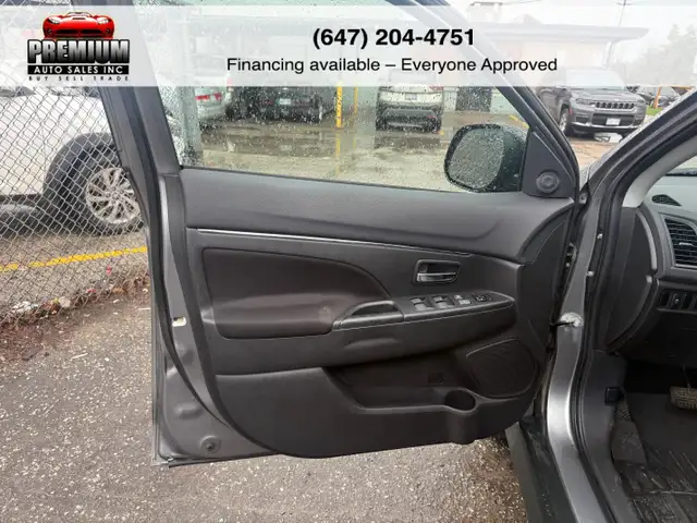 2013 Mitsubishi RVR  3 YEAR WARRANTY INCLUDED - Photo 12