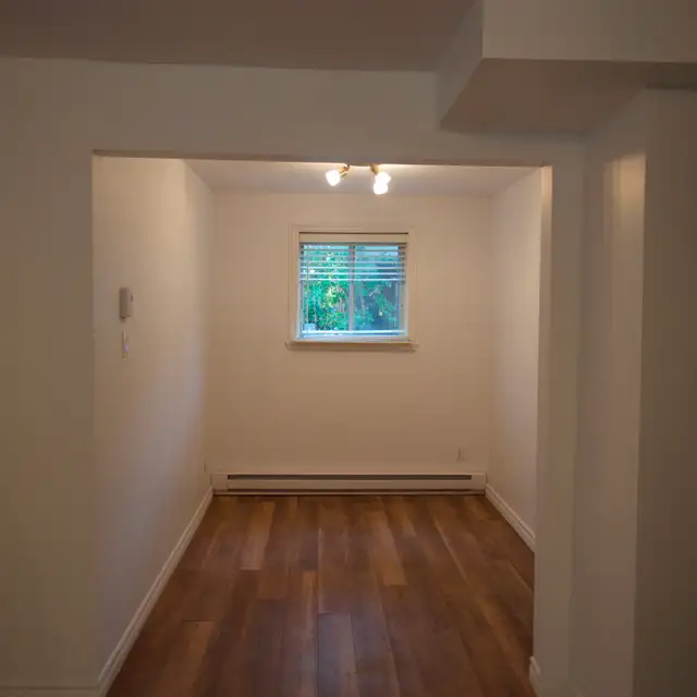 5 ½ Ground floor (detached triplex) with parking - Ahuntsic - Photo 11