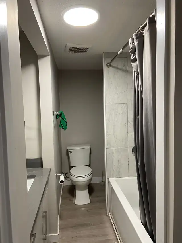 Room for Rent - Photo 3