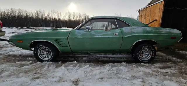 1974 Dodge challenger 360 rallye car