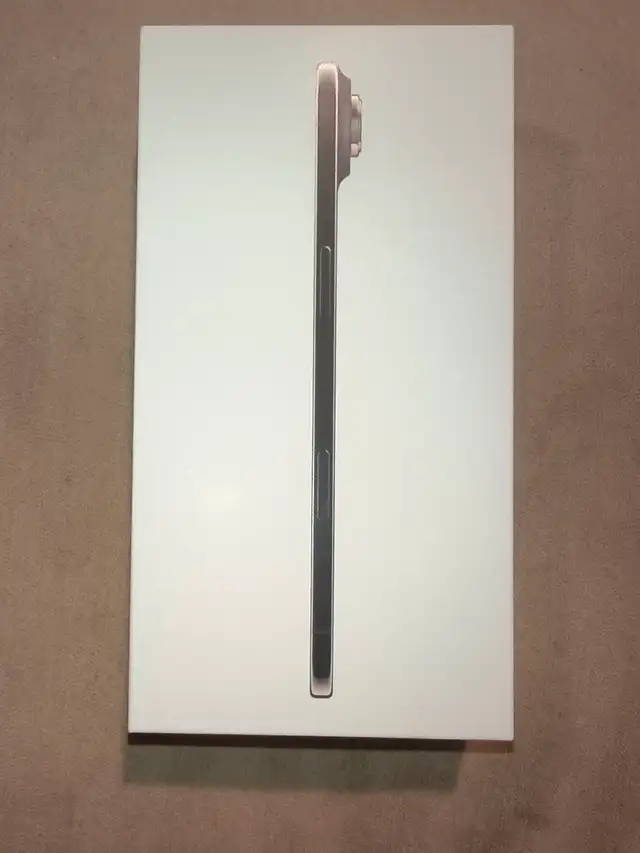 For Sale: Brand New, Sealed iPhone Air, 1TB, Unlocked! - Photo 7