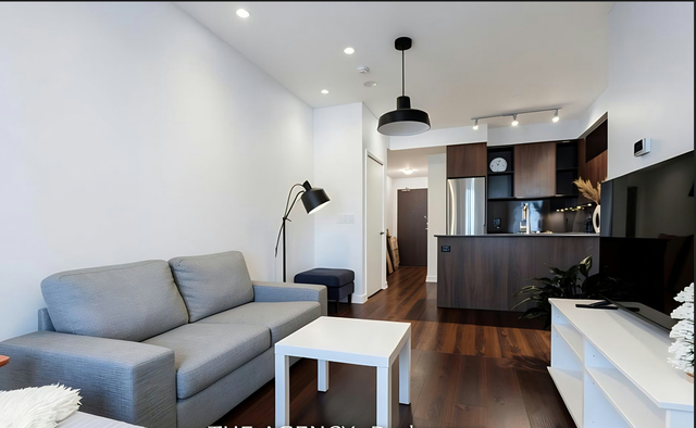 1BR Condo Downtown Toronto| Balcony |Free Street Parking | $2295 - Photo 4