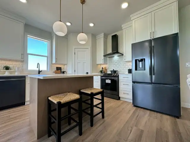 Be the FIRST EVER to live in this brand new Edge Home Bungalow! - Photo 3