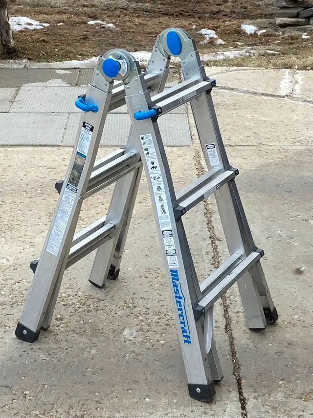 Mastercraft Grade 1A Aluminum Multi-Task Ladder, 13-ft, 300-lb - Photo 2