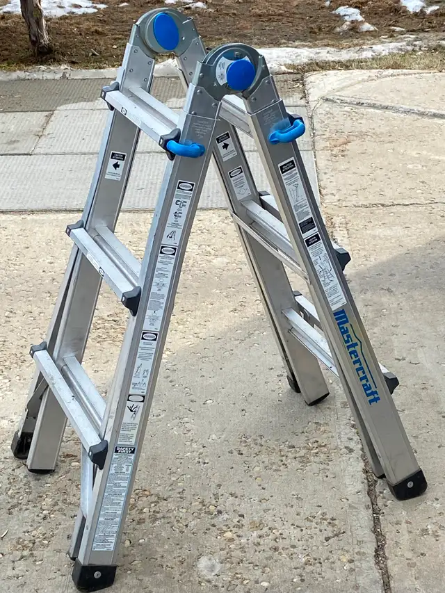 Mastercraft Grade 1A Aluminum Multi-Task Ladder, 13-ft, 300-lb - Photo 4