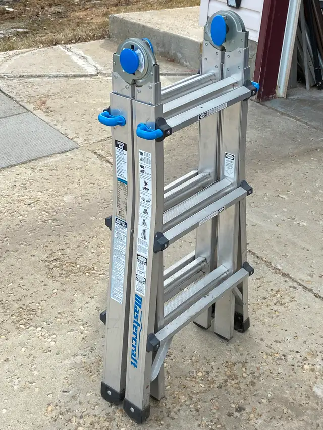 Mastercraft Grade 1A Aluminum Multi-Task Ladder, 13-ft, 300-lb - Photo 6