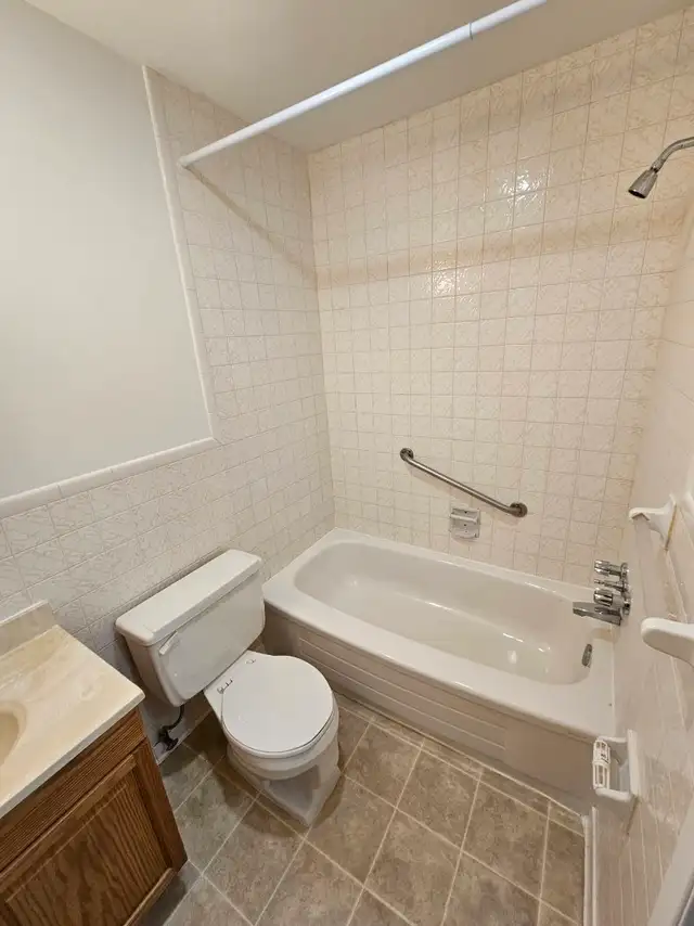 Spacious 2 Bedroom Apartment in Sydney - Photo 5