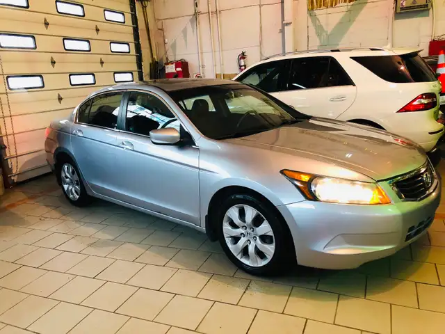 GARANTIE/ HONDA ACCORD EX-L/ COMME NEUVE/ TRÈS PROPRE/ MÉCANIQUE