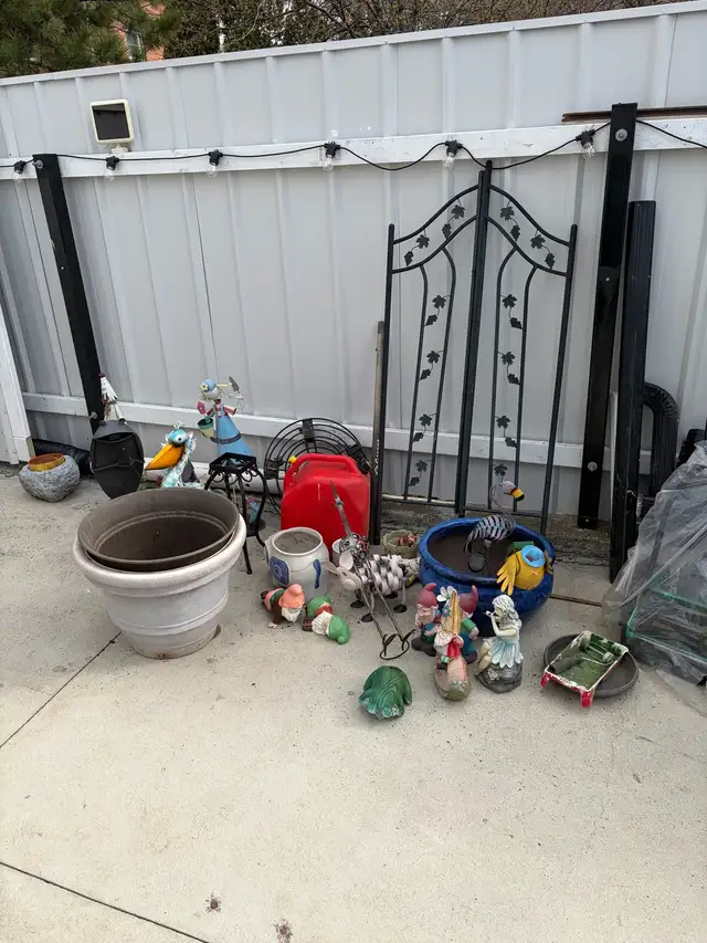 yard stuff - Photo 4