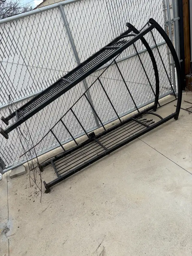 yard stuff - Photo 6