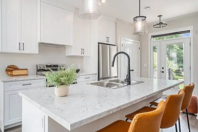 Brand-New 2-Bed / 2-Bath Rental in Mount Forest! $2125/mo - Photo 2