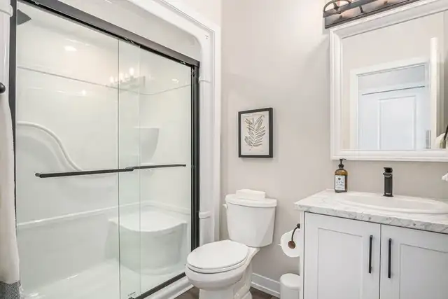 Brand-New 2-Bed / 2-Bath Rental in Mount Forest! $2125/mo - Photo 7