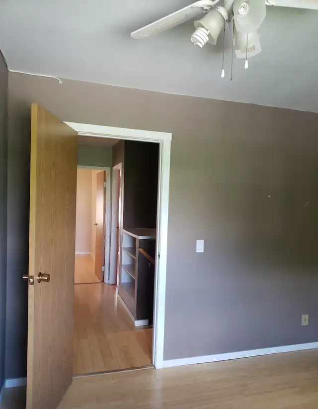 3 Bedroom Townhouse in South Osborne - Photo 7