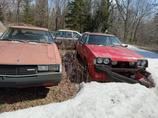 Toyota cars & parts   9 cars for $9,000 or buy a few - Photo 2