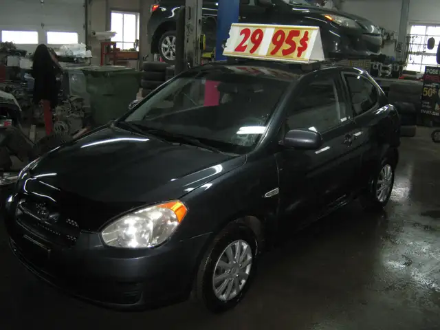 2011 Hyundai Accent GL PETIT BUDGET !! - Photo 2