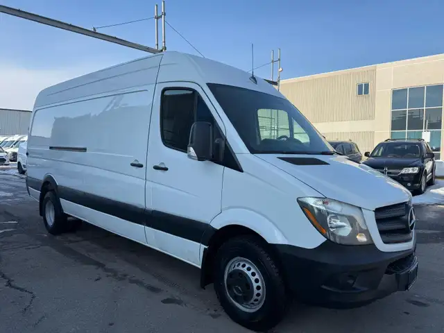 2017 Mercedes-Benz Sprinter Cargo Van 170WB - DUALLY - Photo 4