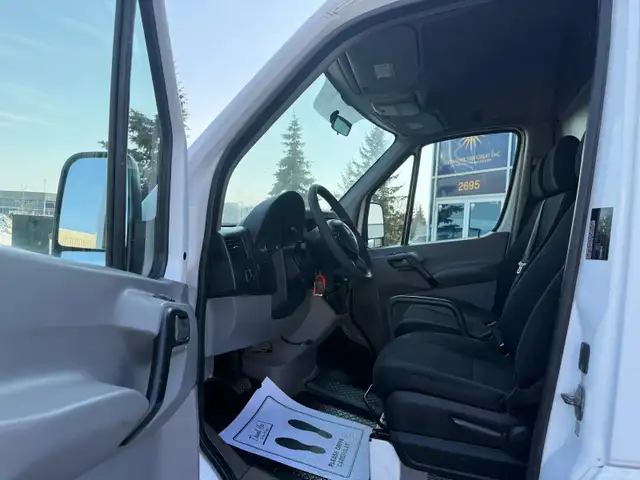 2017 Mercedes-Benz Sprinter Cargo Van 170WB - DUALLY - Photo 14