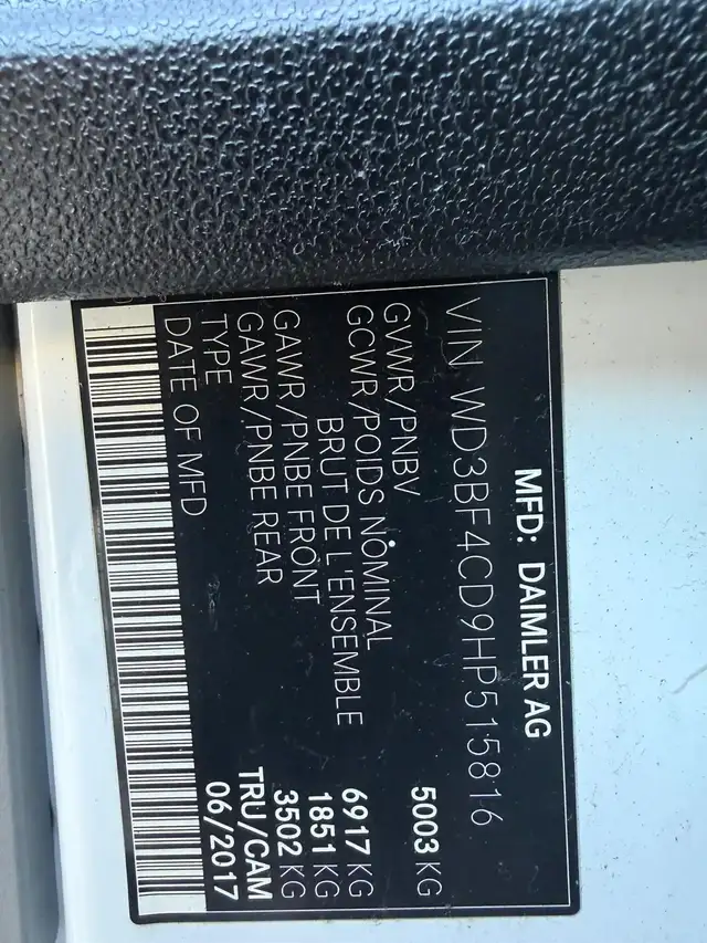 2017 Mercedes-Benz Sprinter Cargo Van 170WB - DUALLY - Photo 19