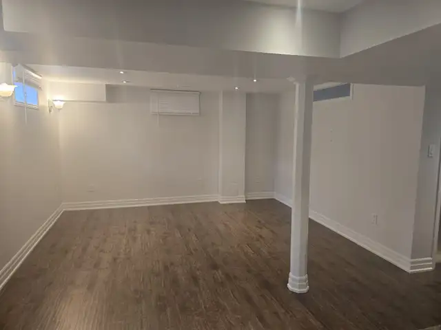 Beautiful 1 Bedroom Basement Apartment – Richmond Hill - Photo 13