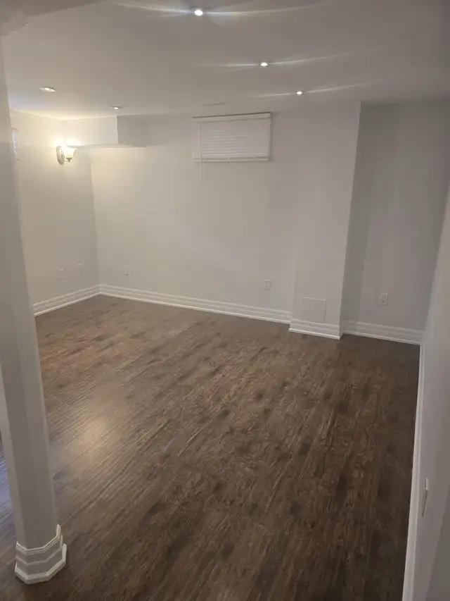 Beautiful 1 Bedroom Basement Apartment – Richmond Hill - Photo 14